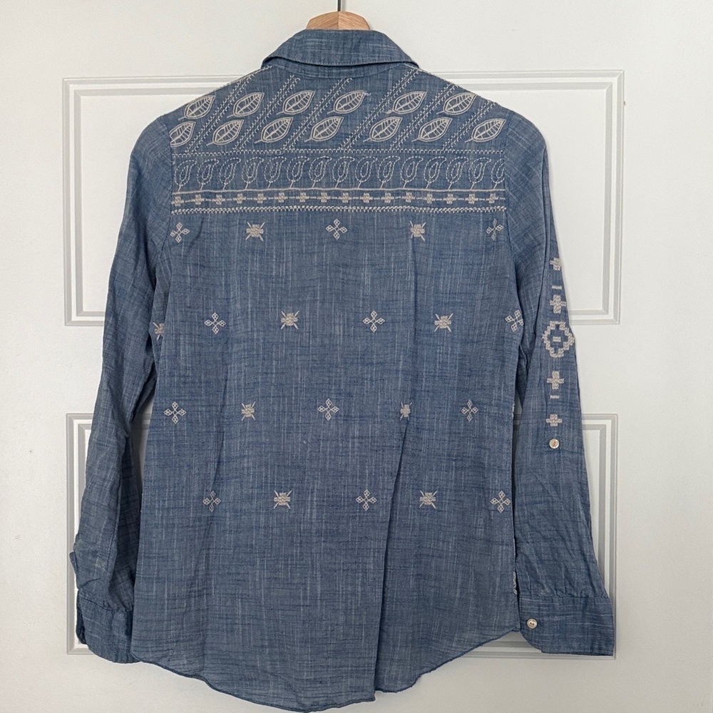 Johnny Was Denim Blue Embroidered Shirt - Picture 3 of 8